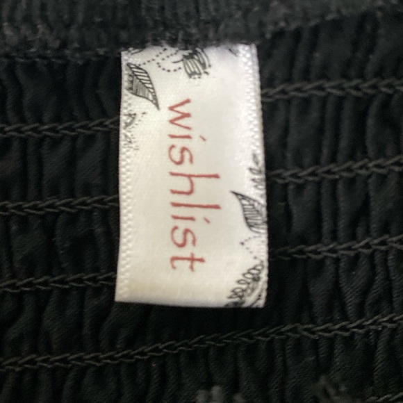 Tilly’s Crochet Bralette with Removable Pad - Picture 3 of 3